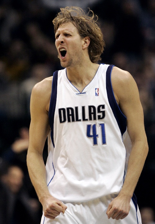 [NBA]布朗27+5 凯尔特人战胜魔术