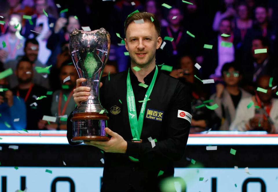 [中超]明天右路传中 莱昂纳多抽射破门